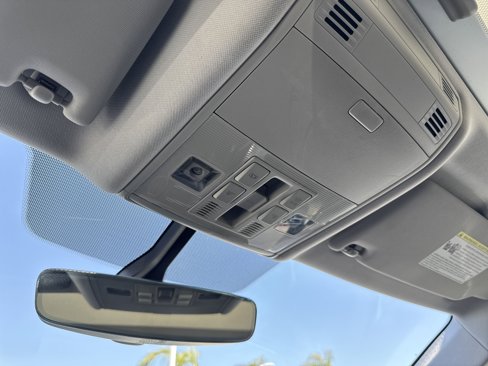 Certified 2019 Volkswagen Arteon SEL image 33