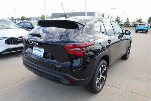 New 2025 Chevrolet Trax RS w/ Sunroof Package image 19