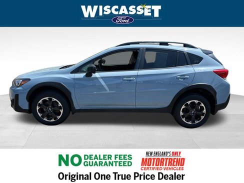 Used 2022 Subaru Crosstrek 2.0i image 2