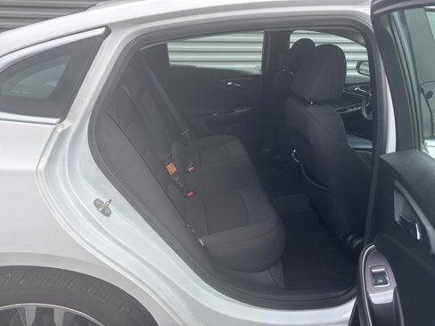 Used 2023 Chevrolet Malibu LT image 32