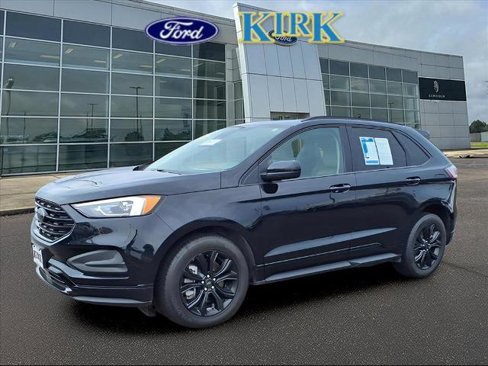 Certified 2024 Ford Edge SE w/ Black Appearance Package image 2
