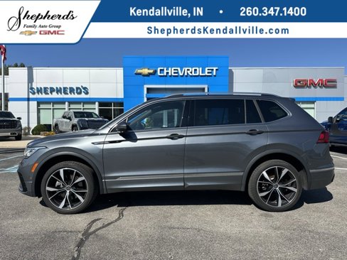 Used 2022 Volkswagen Tiguan SEL R-Line image 1