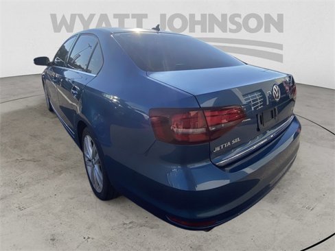 Used 2017 Volkswagen Jetta SEL image 7
