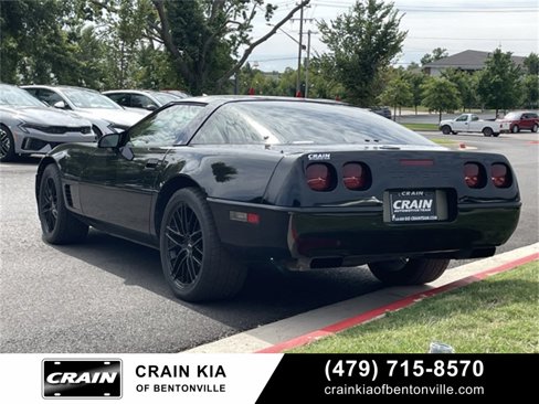 Used 1996 Chevrolet Corvette Coupe image 4