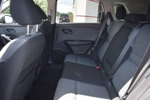 Used 2021 Nissan Rogue S image 14