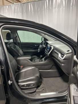 Used 2017 GMC Acadia SLT image 17