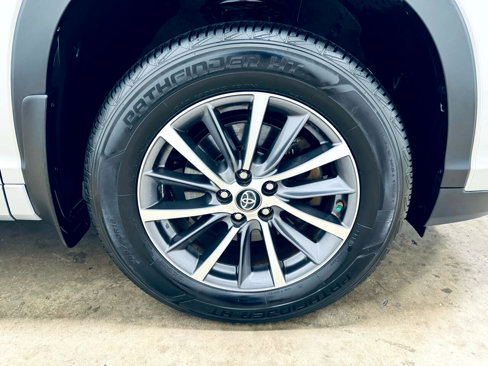 Used 2018 Toyota Highlander XLE w/ Protection Package #3 image 11