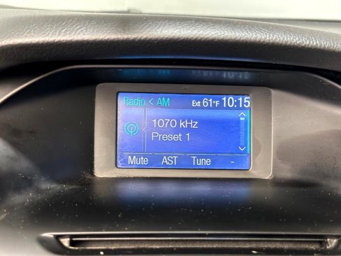 Used 2014 Ford Focus SE w/ SE Winter Package image 16