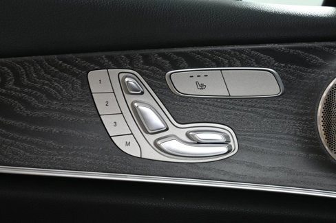 Used 2021 Mercedes-Benz E 350 4MATIC Sedan image 30
