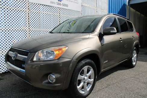 Used 2010 Toyota RAV4 Limited image 2
