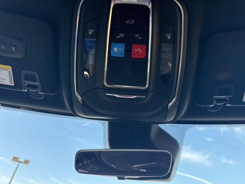 New 2025 Jeep Grand Cherokee Limited image 29