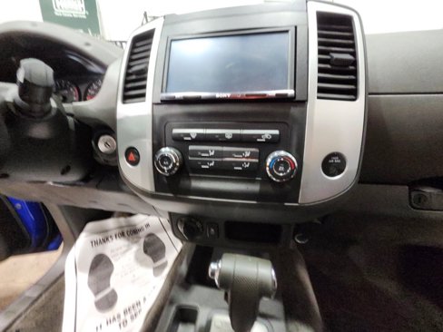 Used 2015 Nissan Xterra X image 13