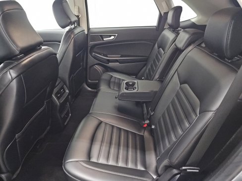 Used 2023 Ford Edge SEL image 19