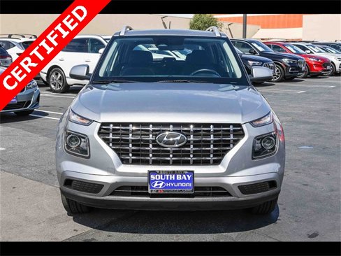 Certified 2023 Hyundai Venue SEL image 2