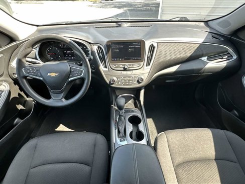 Used 2024 Chevrolet Malibu LT image 14