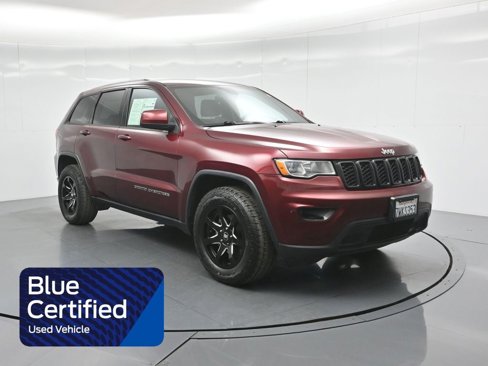 Used 2017 Jeep Grand Cherokee Laredo image 1