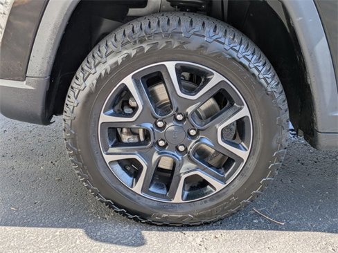 Certified 2019 Jeep Compass Trailhawk w/ Cold Weather Group image 30