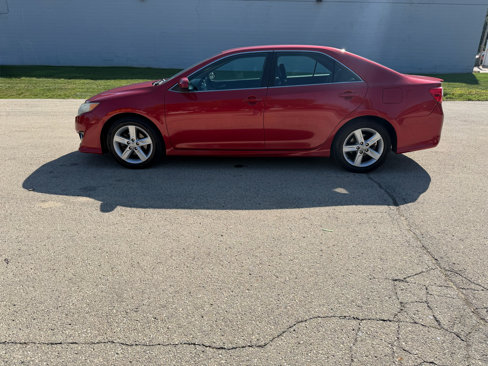 Used 2013 Toyota Camry SE image 4