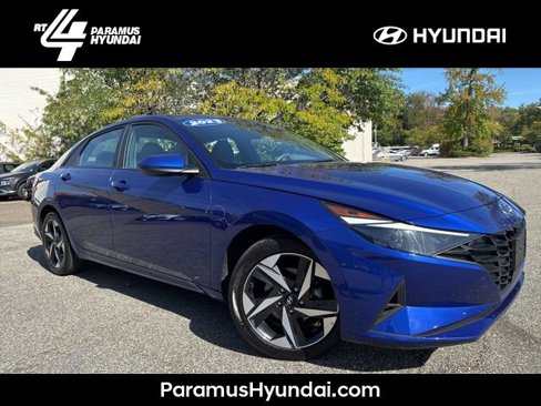 Certified 2023 Hyundai Elantra SEL w/ Convenience Package image 1