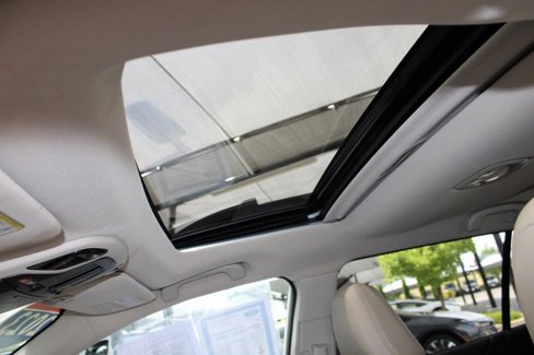 Used 2023 Subaru Outback Limited XT image 6