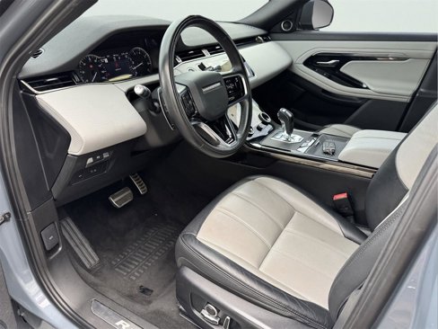 Used 2022 Land Rover Range Rover Evoque R-Dynamic S image 11