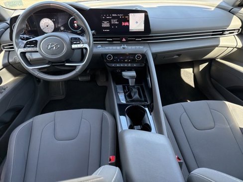 Certified 2023 Hyundai Elantra SEL w/ Convenience Package image 4