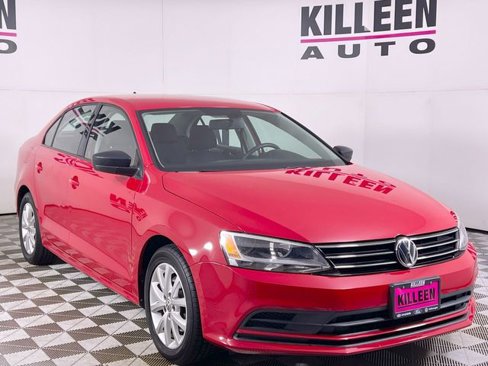 Used 2015 Volkswagen Jetta SE image 9