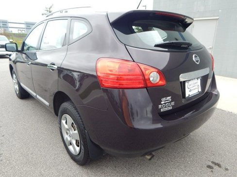 Used 2015 Nissan Rogue S w/ Convenience Package image 2