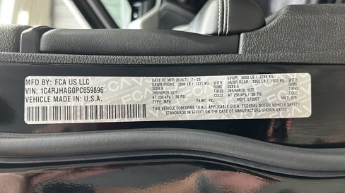 Used 2023 Jeep Grand Cherokee Altitude image 36