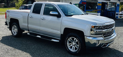 Used 2018 Chevrolet Silverado 1500 LTZ w/ LTZ Plus Package image 11