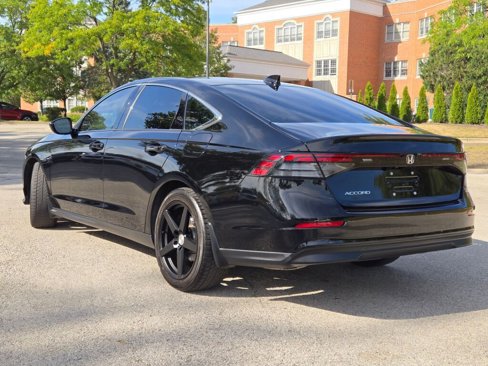 Used 2024 Honda Accord EX image 17