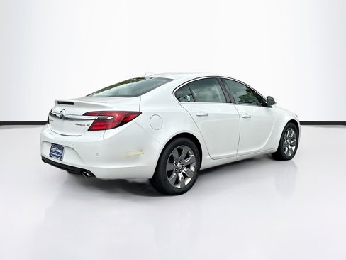 Used 2016 Buick Regal Premium w/ Driver Confidence Package #1 image 7