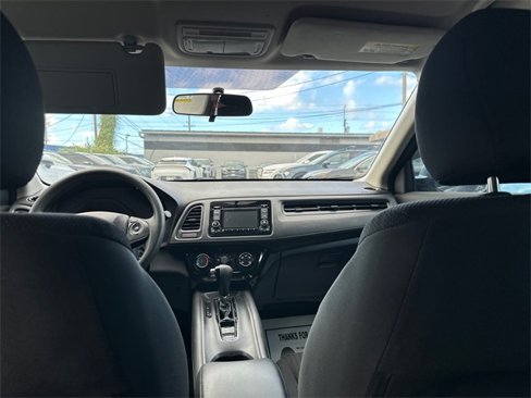 Used 2018 Honda HR-V LX image 15