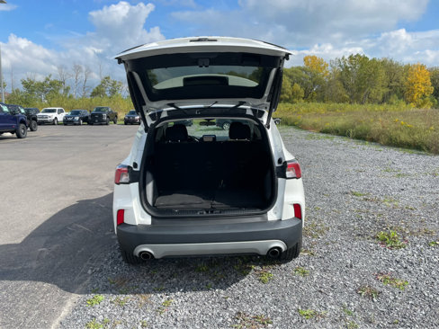 Used 2022 Ford Escape SE w/ Convenience Package image 10