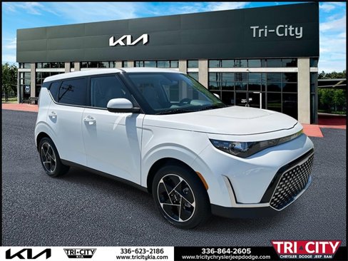 New 2025 Kia Soul EX image 1
