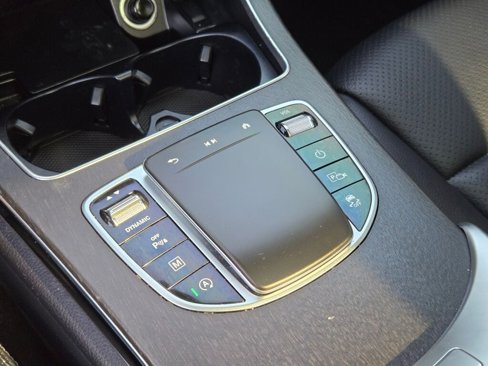 Used 2021 Mercedes-Benz GLC 300 4MATIC image 30
