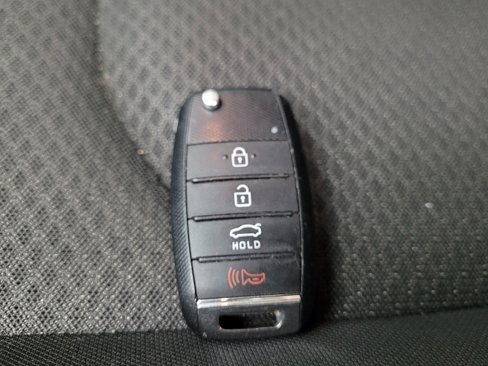 Used 2018 Kia Optima LX image 32