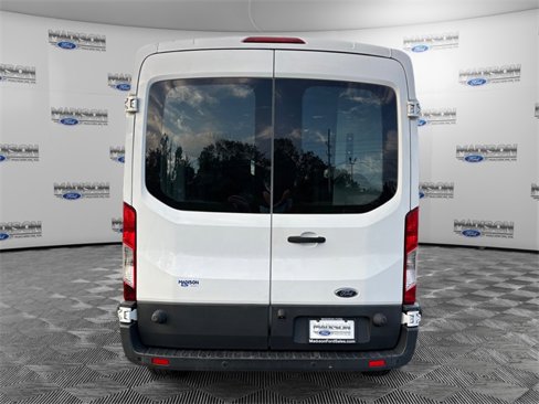 Used 2016 Ford Transit 250 148 Medium Roof image 4