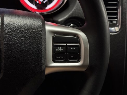 Used 2013 Dodge Durango R/T image 19