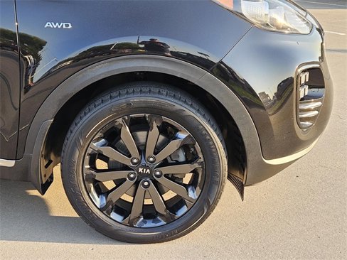 Used 2018 Kia Sportage EX w/ EX Sport Appearance Package image 6