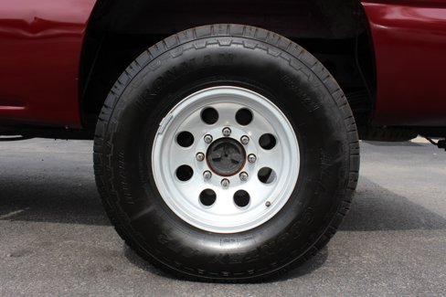 Used 2003 Chevrolet Silverado 1500 LS image 32
