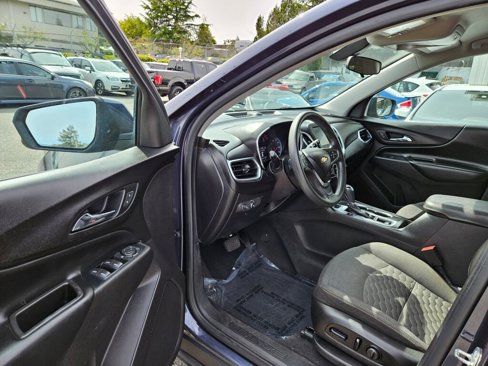 Used 2018 Chevrolet Equinox LT image 17