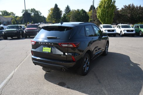 Used 2023 Ford Escape ST-Line w/ Tech Pack #1 image 6