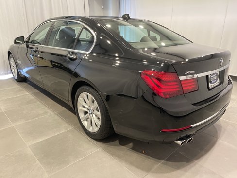 Used 2015 BMW 740Ld xDrive image 5