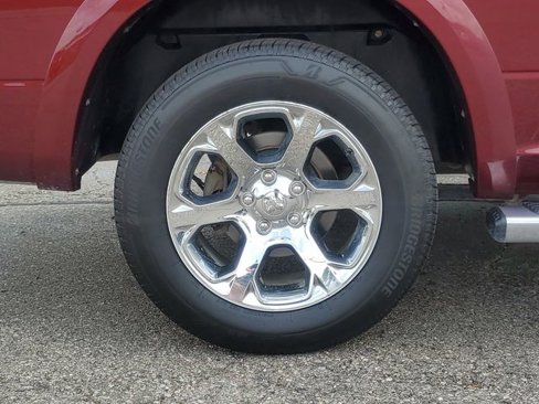 Used 2016 RAM 1500 Laramie w/ Convenience Group image 5