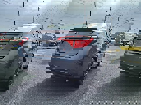 Used 2016 Toyota Corolla L image 3