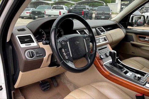Used 2011 Land Rover Range Rover Sport HSE LUX image 17