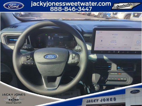 New 2025 Ford Maverick XLT image 14
