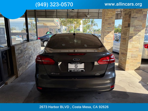 Used 2017 Ford Focus SE image 5