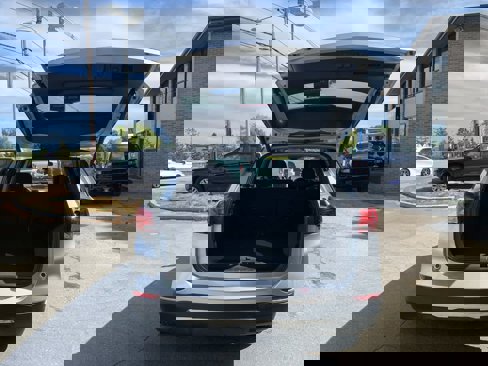 Used 2022 Chevrolet Equinox LT image 42